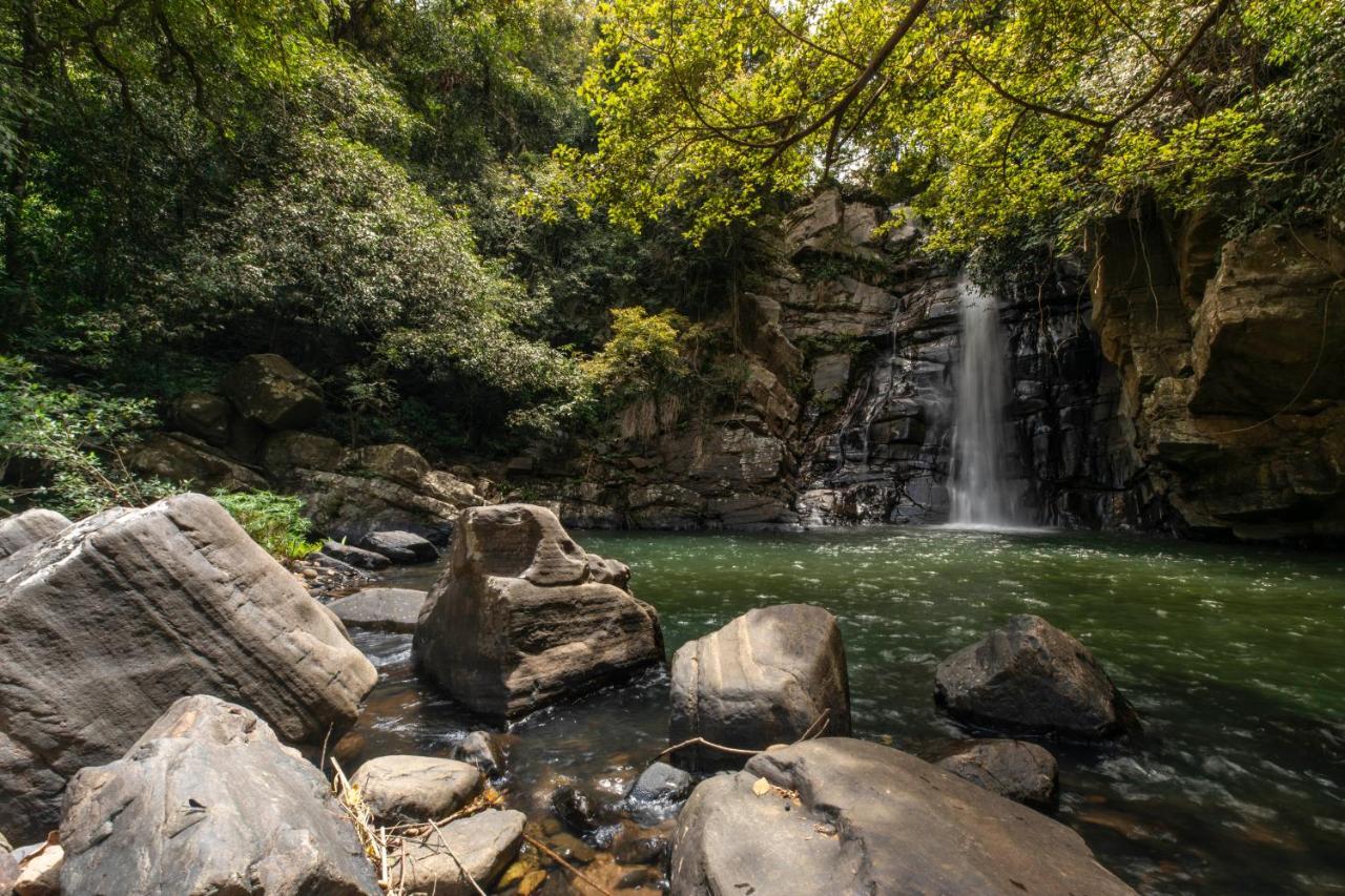 Отель Living Heritage Koslanda Экстерьер фото